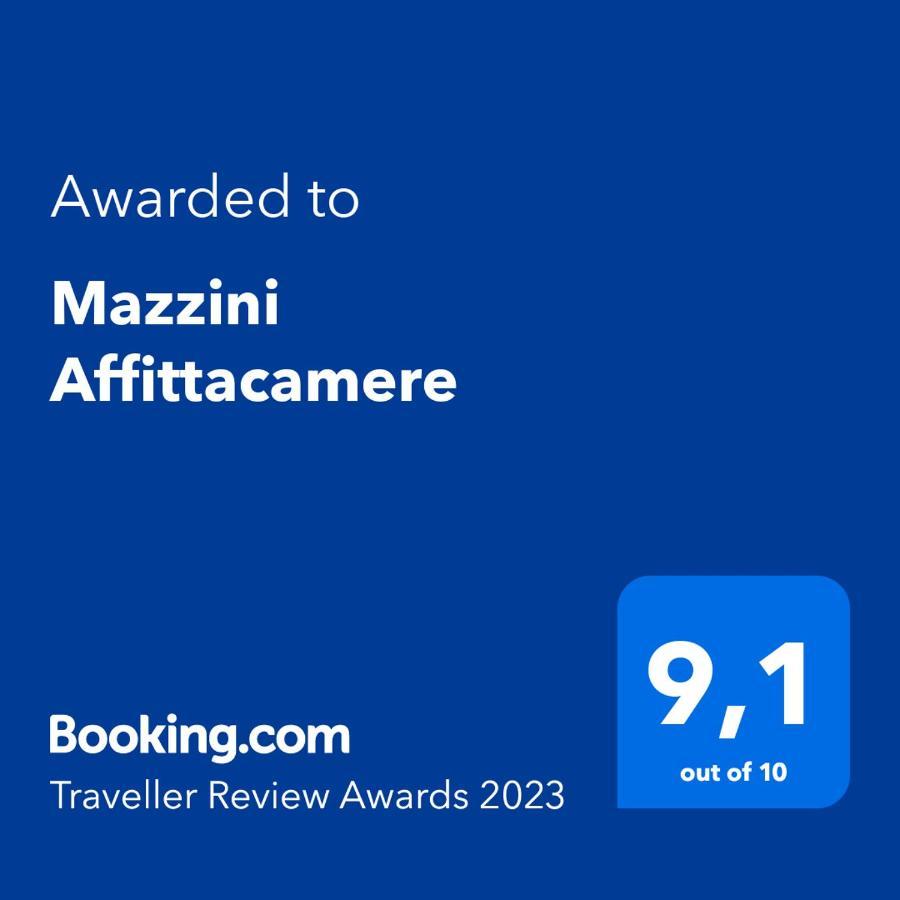 Mazzini Affittacamere Виареджо Экстерьер фото